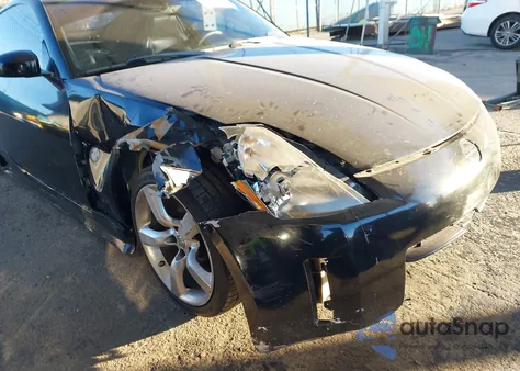 2003 Nissan 350Z Touring z USA, uszkodzony, nr VIN JN1AZ34D43T109222